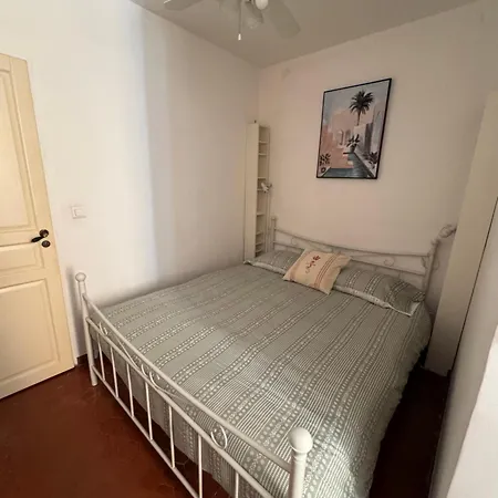 Apartamento 2-bedrooms Cosy Flat - 1 Minute Walk To Port Vauban Antibes