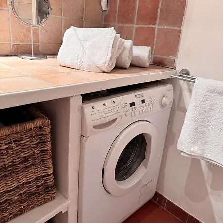 2-bedrooms Cosy Flat - 1 Minute Walk To Port Vauban Apartamento *