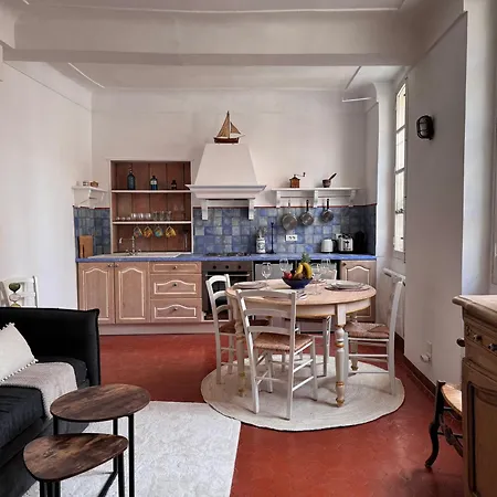 Apartamento 2-bedrooms Cosy Flat - 1 Minute Walk To Port Vauban Antibes